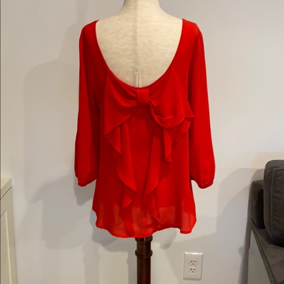 Red boat neck 3/4 length sleeve top - Picture 3 of 6